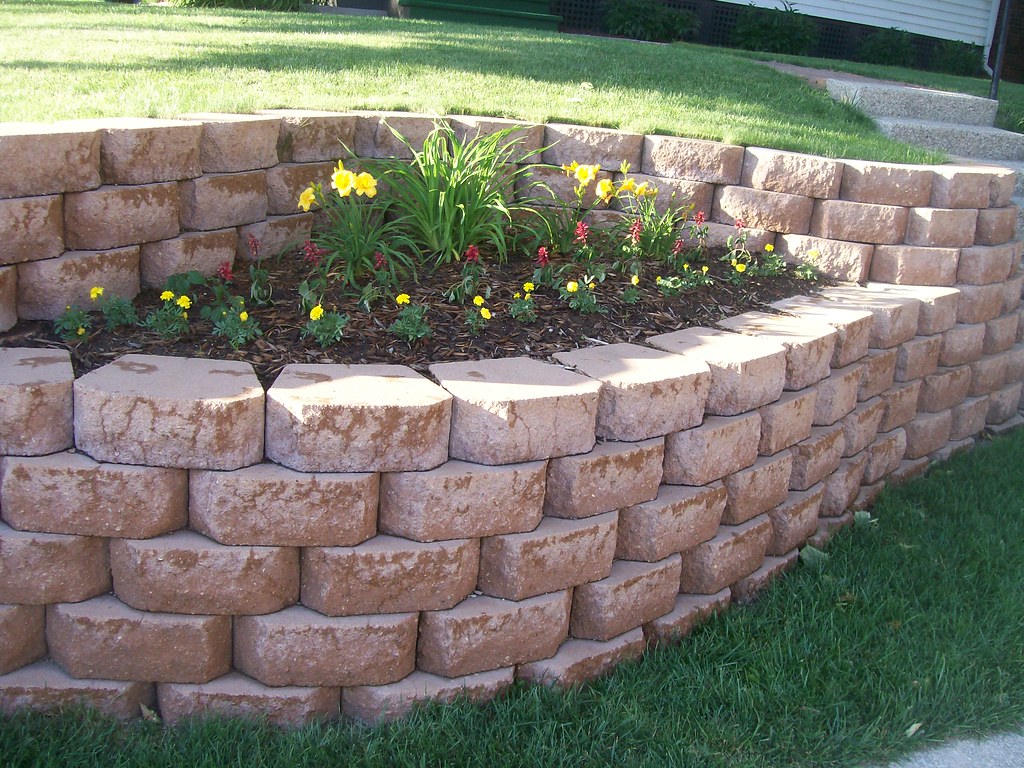 retaining wall